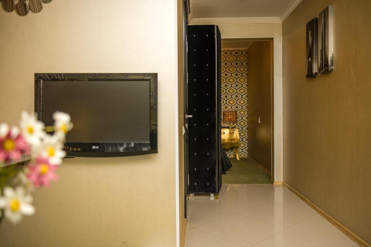 צ'יסינאו Weekend Boutique Hotel מראה חיצוני תמונה